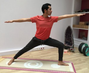 alex-jivamukti-vinyasa-424-350